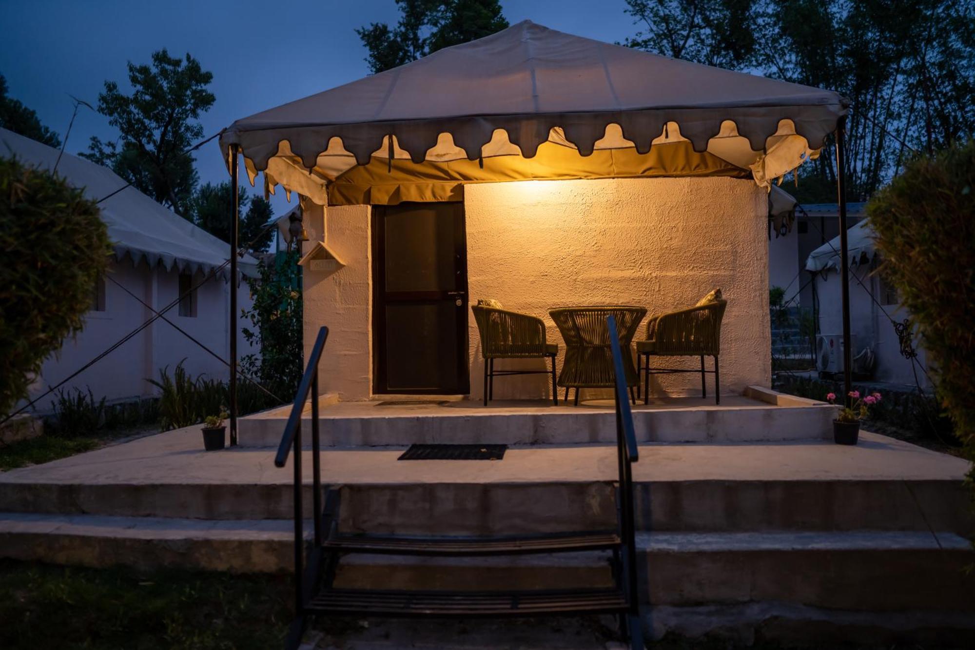 Dev Bhoomi Farms&Cottages Dharamshala Exteriör bild