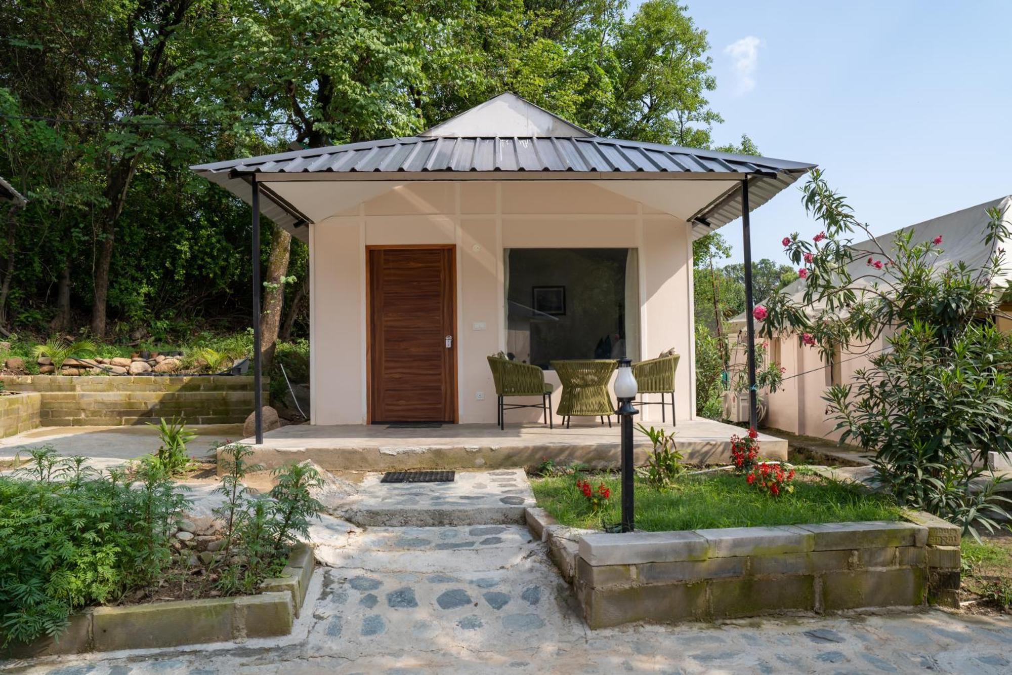 Dev Bhoomi Farms&Cottages Dharamshala Exteriör bild